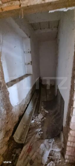 Casă cu 2 camere cu Teren 3267 Mp în Moldovenești