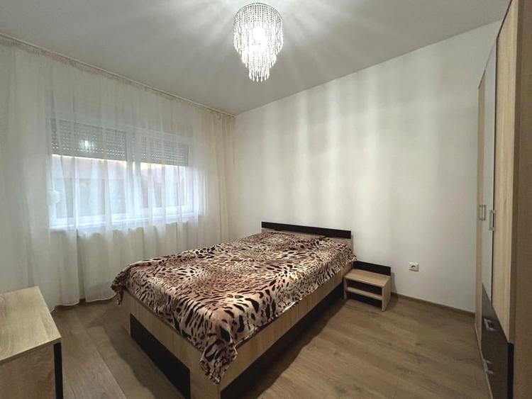Apartament cu 2 camere, 55 mp, etaj 1/3 bloc nou + loc de parcare - 4
