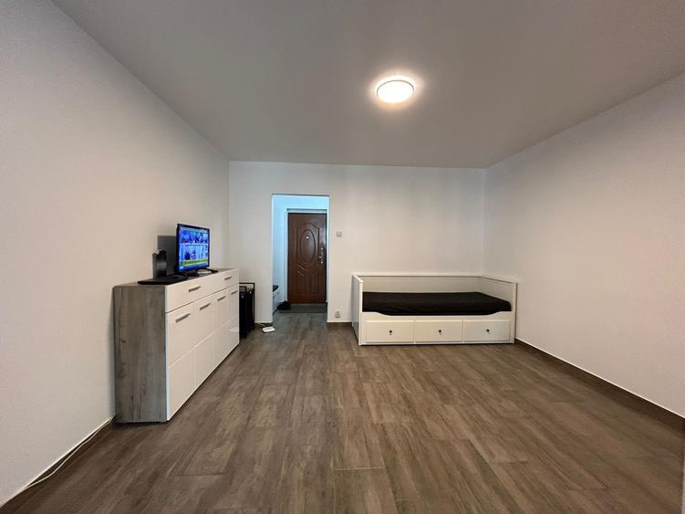 Garsoniera Titan Etaj 3  Instalatii Schimbate 31 Mp 5 Min  Parc IOR 5 Min Metrou - 7