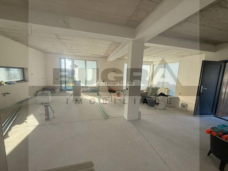 Casa individuala, 250 mp, teren 500 mp,  semifinisata, zona Salicea