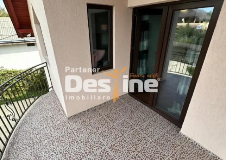 Pa?cani - Vila spa?ioasa cu terase, garaj ?i curte mar - 4