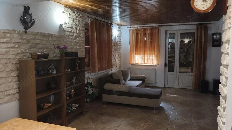 Busteni-Vila de vacanta cu 3 dormitoare,mobilata si utilata - 13
