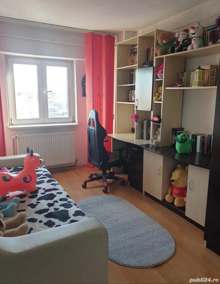 Apartament 3 camere de vanzare - 1