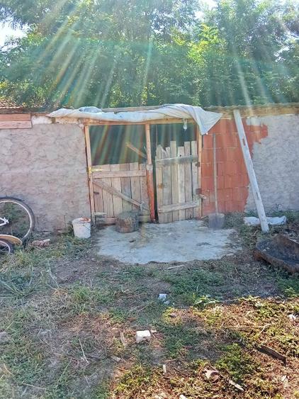 Casa de vînzare  - 8