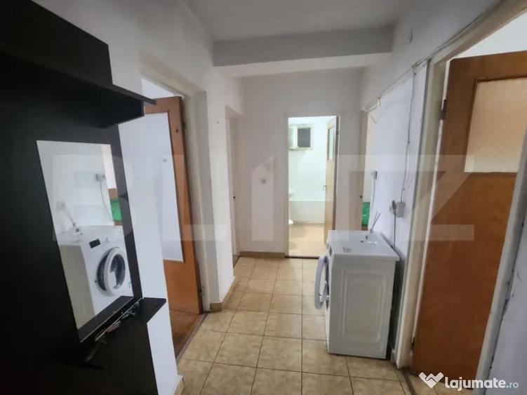 Apartament 3 camere, 75 mp, zona Cetate - 2