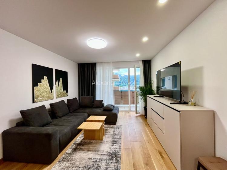 Studio modern in Urban Plaza