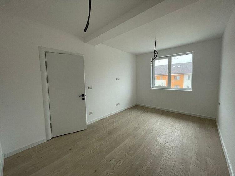 Apartament 2 camere - 80.000 euro - Zona Giroc - 2