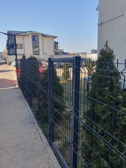 Vând apartament  cu curte - 15