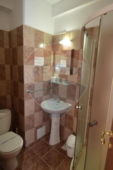 Hotel / Pensiune de vanzare in Costinesti - 9