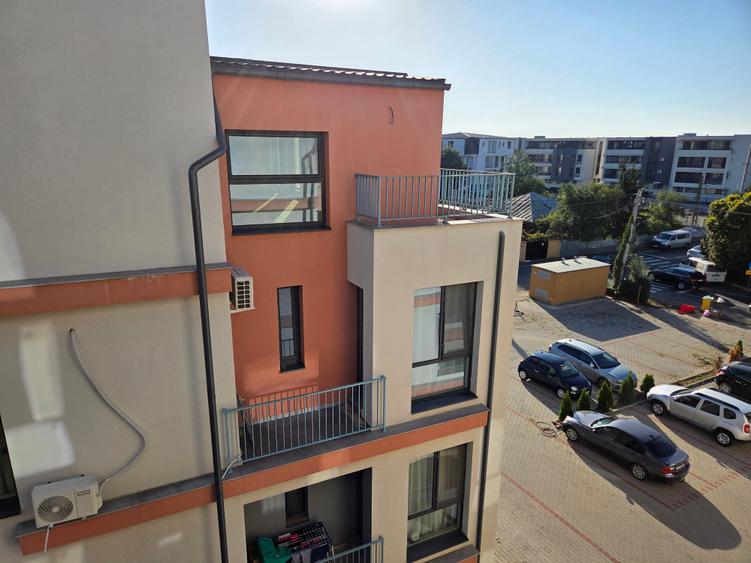 Garsoniera utilata,mobilata ,totul nou ,prima inchiriere ,str Oituz nr 71 - 14