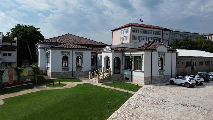 Spatiu Ultracentral 411 mp utili,S+P+1,1.500 mp teren, complet renovat - 8