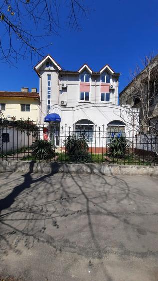 Ferdinand stradal | Vila individuala S+P+2+M | Curte proprie | Constructie 2002