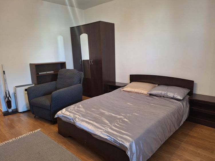 Garsoniera spatioasa de inchiriat Calea Vitan - 2