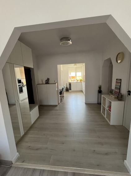 Apartament spatios la cheie cu 3 camere - 8