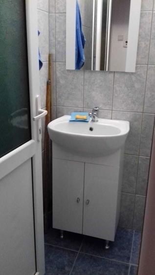 Inchiriez garsoniera zona Piata Sud - 3