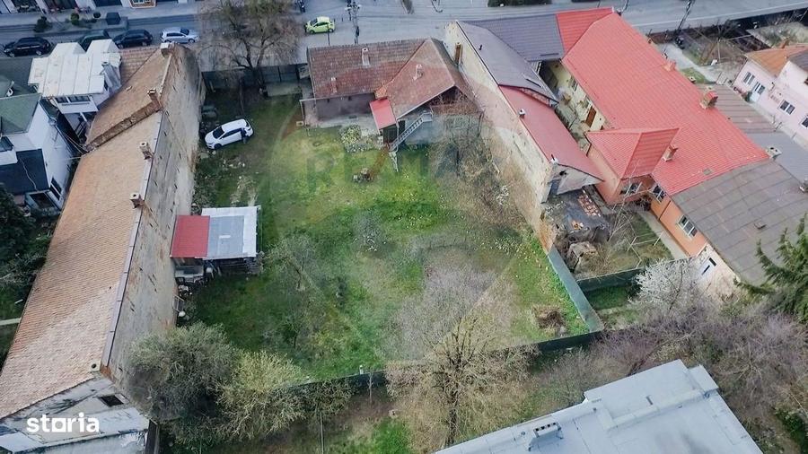 Teren de vanzare in zona Centrala - 5