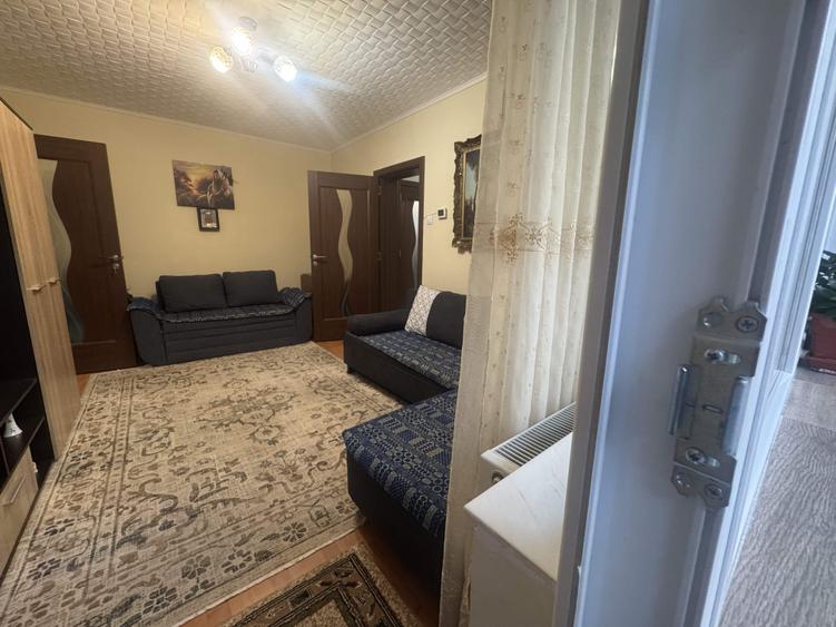 2 cam, 45 mp, bloc caramida, parter, ultracentral - str. Pacii - 12