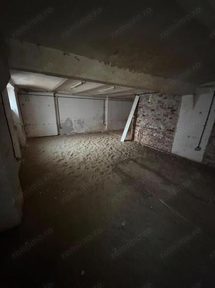 Spa?iu de inchiriat Strada Paris | Demisol cu acces stradal - 7