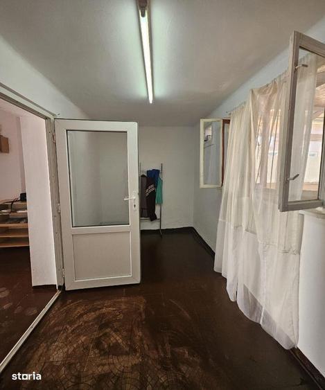 Spatiu comercial de inchiriat zona Decebal Oradea - 1