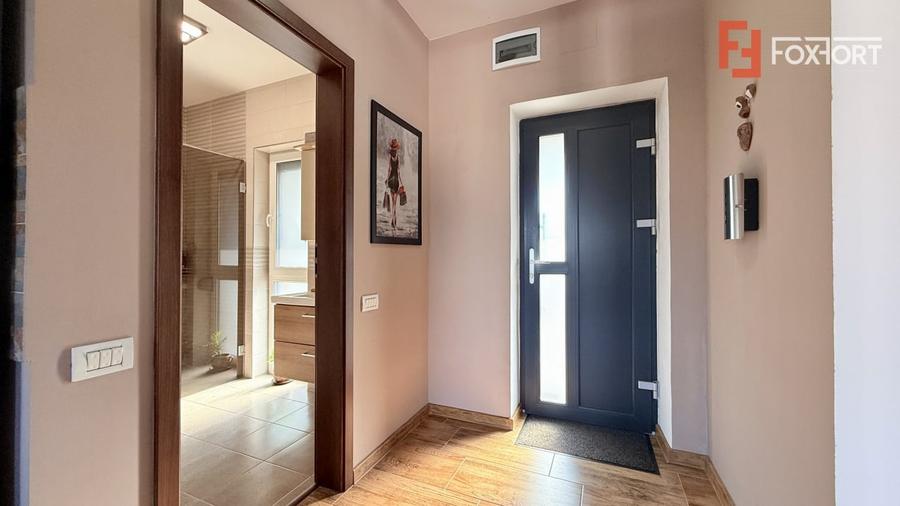 Duplex de vanzare, 3 camere + garaj - toate utilitatile - Dumbravita - 18