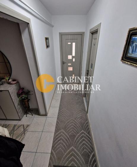 2 Camere Decomandat- Mobilat si Utilat- Etaj 1- Mircea cel Batran - 10