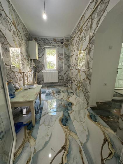 Apartament cu 3 camere decomandat în Obor