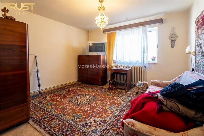 2 camere l str.Mehedinti l Decomandat l Balcon