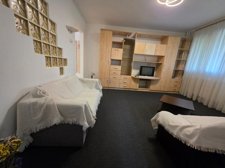 Apartament cu 2 camere de inchiriat in zona Drumul Taberei metrou Favorit - 8