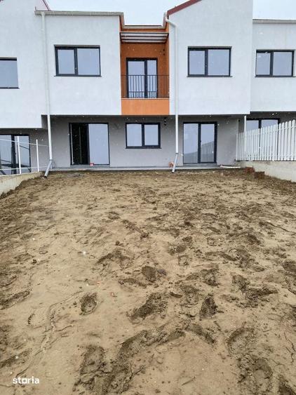 Apartament tip casa, 3 camere pe 2 nivele, gradina privata plus garaj - 2