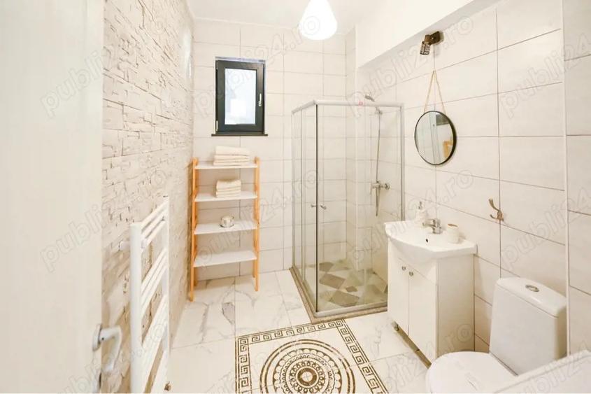 Inchiriez apartament Mamaia Nord - termen lung - 2