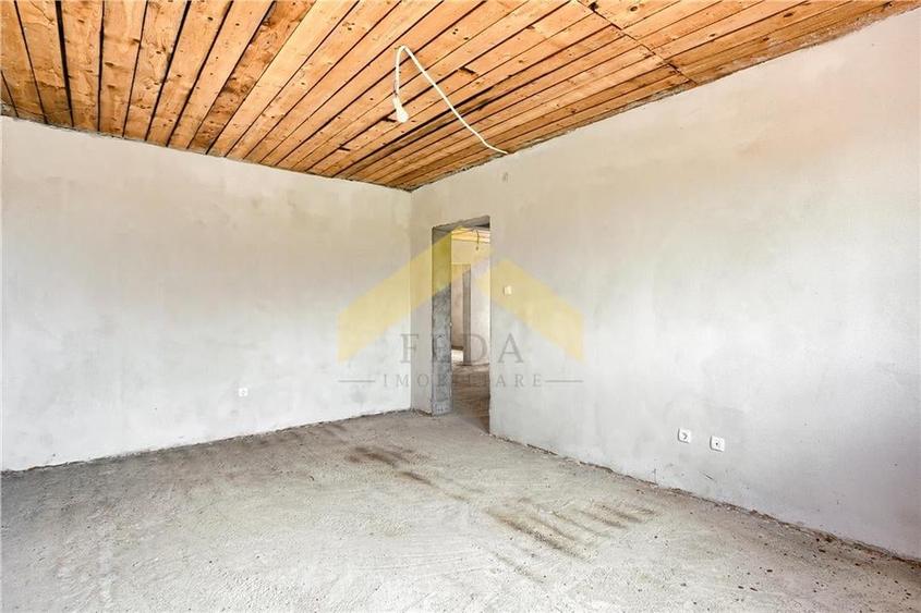 Casa noua de vanzare orasul Ineu - 51