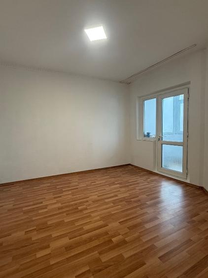 Apartament 2 camere etaj 1 decomandat - 4