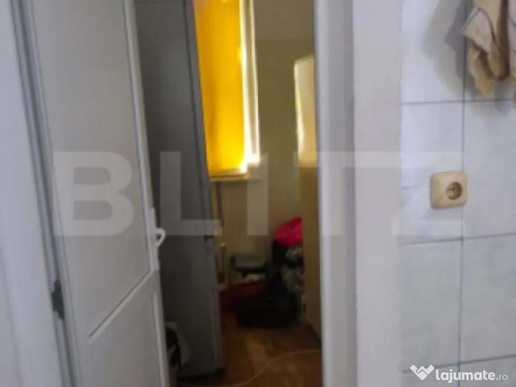 Casa 4 camere , teren 285 mp, zona semi-centrala - 2