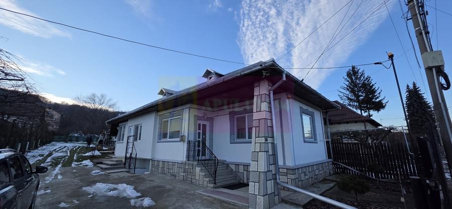 Casa de vanzare in Breaza - 1