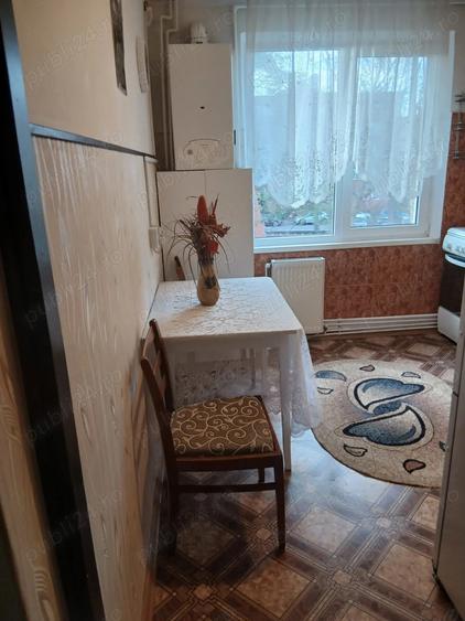 Inchiriez ofer garsoniera - 3