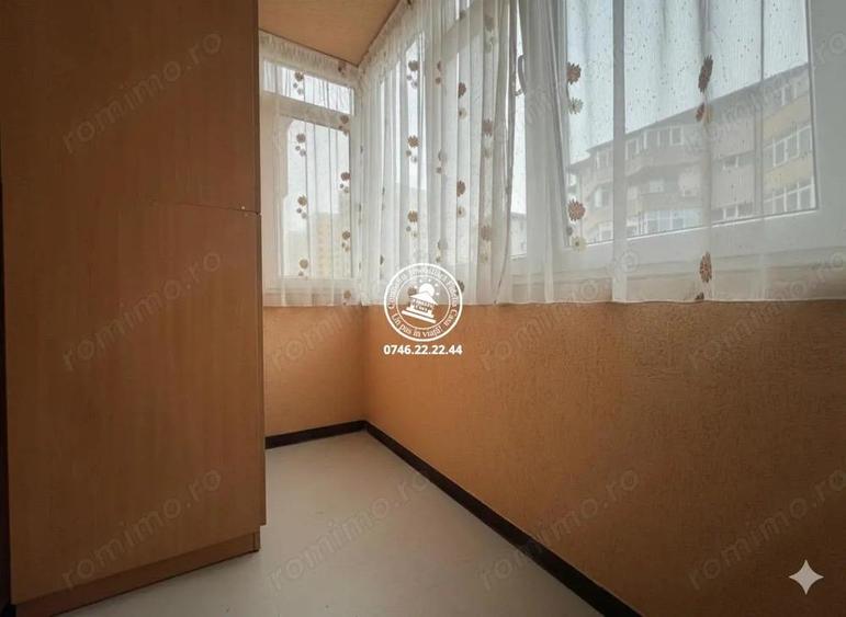 Apartament decomandat cu 2 camere de vanzare in cap #259;t Cug-Ideal Residence - 6
