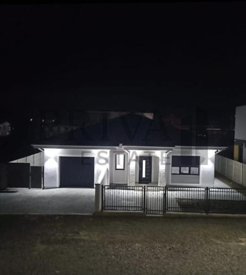 Casă individuală cu 4 camere in Dumbrăvița - 2