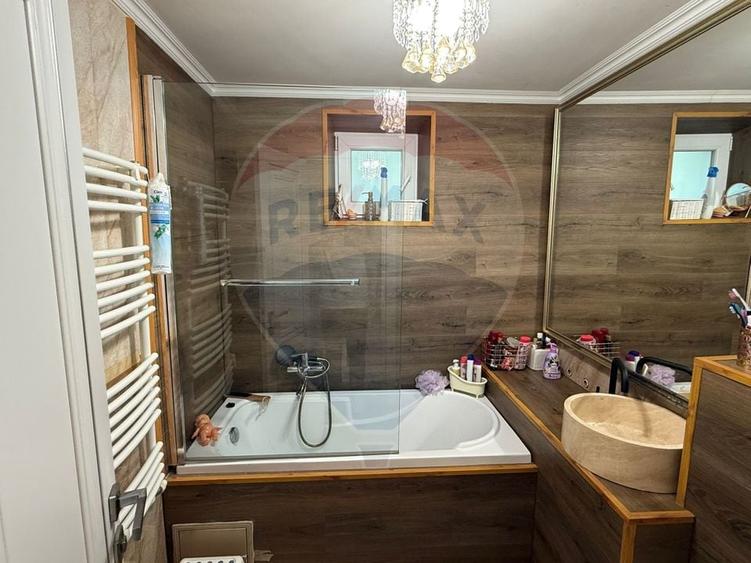 VANZARE Apartament cu 4 camere in zona Dristor - 24