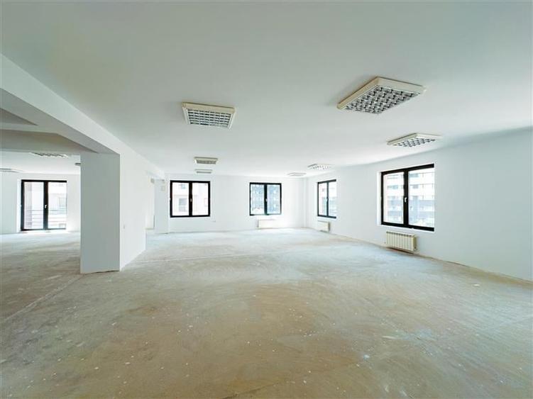 Spatii de birouri in zona Aviatiei spatii de 130 mp si 240 mp - 17