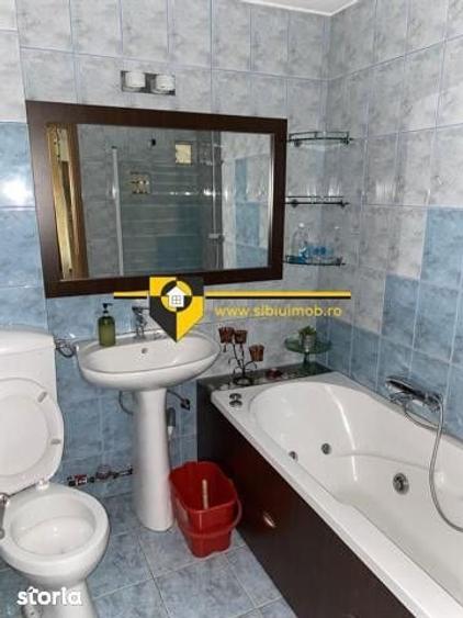 ap 4 camere mansarda spatios cedonia doua baii - 6