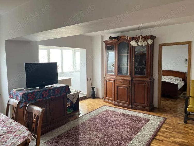 Apartament de 3 camere transformat in 2 camere Crangasi - 10