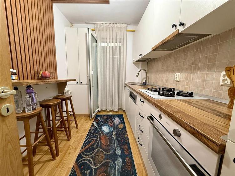 Apartament cu 2 camere decomandat + loc de parcare - Valea Lupului - 3