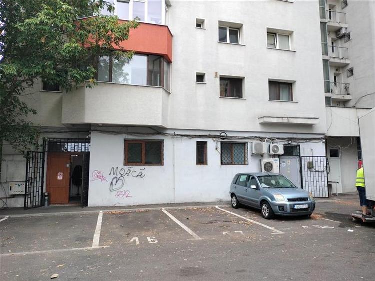 Ion Mihalache, spatiu comercial 240 mp - 6