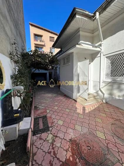 Piata Muncii | Spatiu Birouri | Parcari | Curte Proprie | Garaj - 1