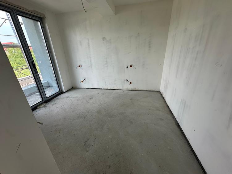 Duplex cu 4 camere în Otopeni - 11