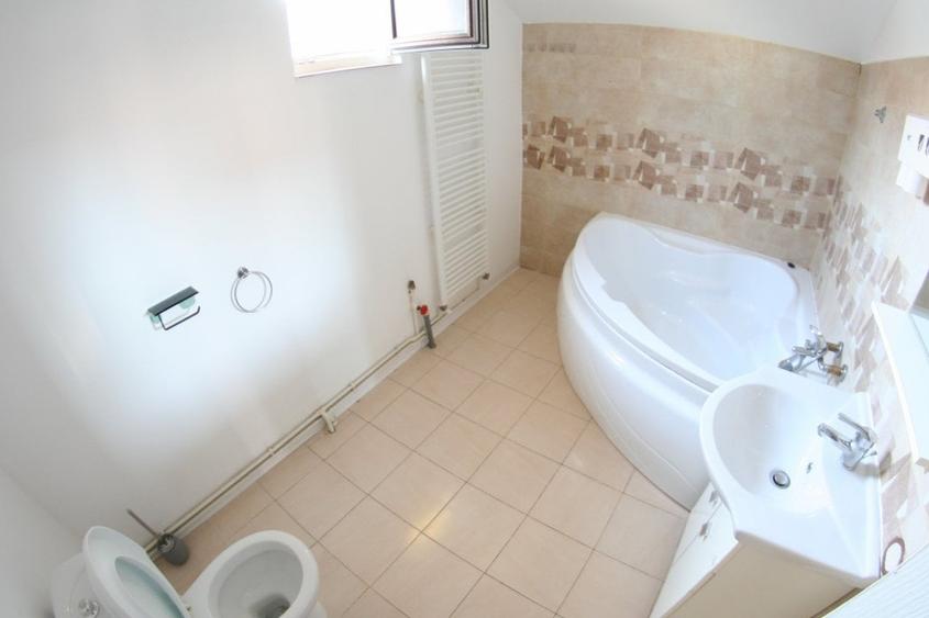 Casa mobilata si utilata la strada asfaltata cu acces usor - 7