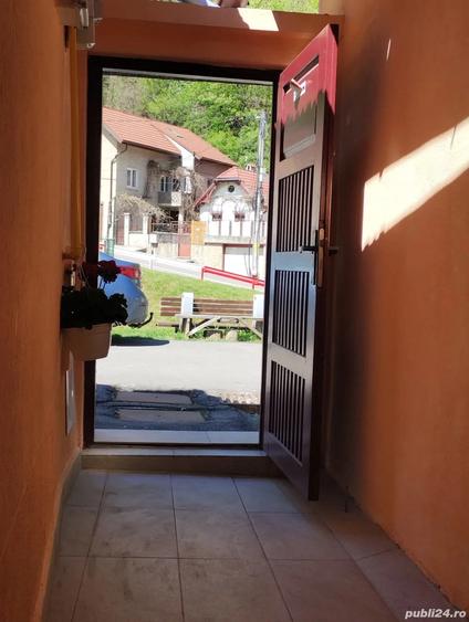 Casa de vanzare Bra?ov, ?chei, str. Inva?atorilor - 4