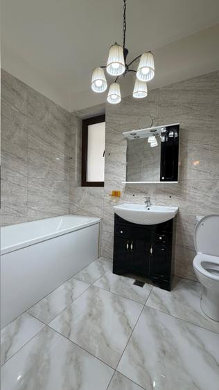 Apartament cu 3 camere în Crângași
