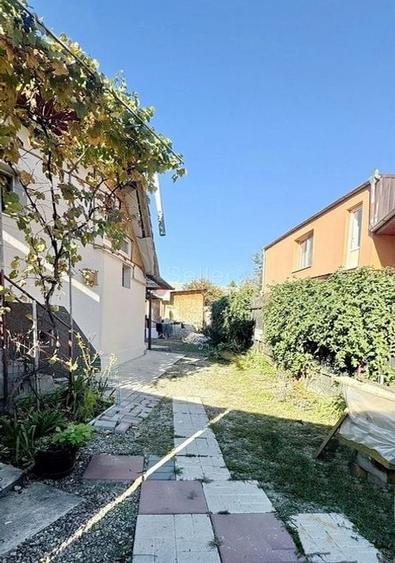 Curte Generoasa | Loc de Parcare - 3