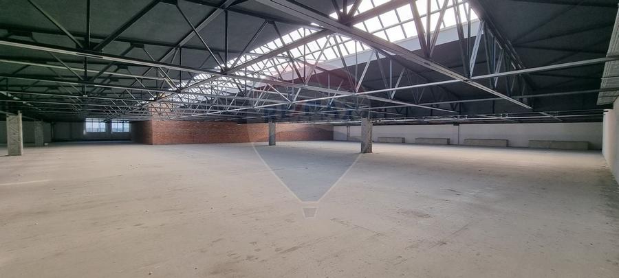 DE INCHIRIAT Spațiu comercial | 3872mp | Preciziei / Militari - 13